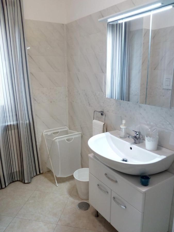Apartamento Beb Del Carmelo Mercato San Severino Exterior foto